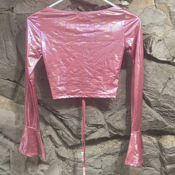 Club EXX metallic pink flared sleeve crop top size S - Picture 3 of 6